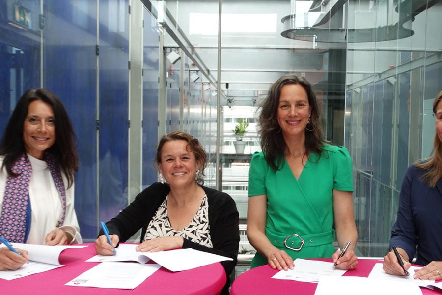 Ondertekening Wereldhavendagen Academy